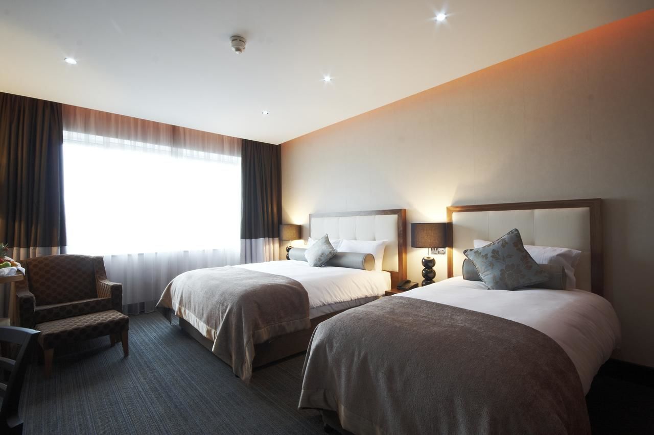Отель Rochestown Park Hotel Корк